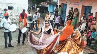 Bundeli Congratulation Dance  Bundeli desi Dance  with Dhol Desi Dhamal Beand party [upl. by Enaenaj]