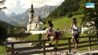 Schuhplattler im Berchtesgadener Land Tradition und Brauchtum in Bayern [upl. by Kanal]