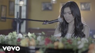 Isyana Sarasvati  Tetap Dalam Jiwa Video Clip [upl. by Anan]