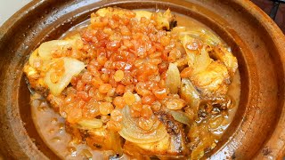 Cuisine Marocaine  Recette Tajine Poissons aux Oignons et Raisins secs 🔝💯Tagine Facile et Rapide [upl. by Mathias]