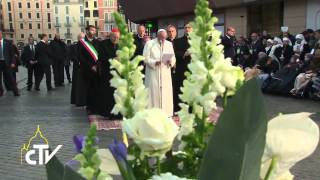 Omaggio Immacolata Piazza di Spagna 08122014 [upl. by Llehsam781]