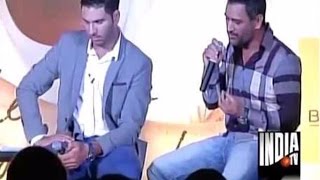 MS Dhoni Reveals How Yuvraj Singh Struggle While Batting Due to Cancer  Chak De Cricket [upl. by Ordnagela]