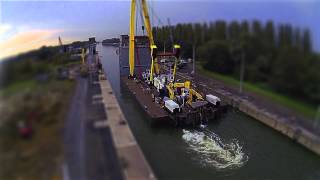 Timelapse vervanging middendeuren Sluis Zemst Final [upl. by Antonietta329]