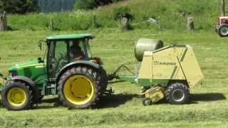 Siloballen pressen mit John Deere 5090 R und Krone KR 130 im Rantental [upl. by Hgalehs]