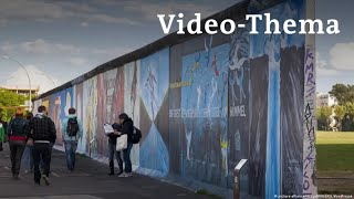 Deutsch lernen mit Videos  Nach dem Mauerfall kam die Kunst  mit deutschen Untertiteln [upl. by Dnomrej620]