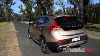 2014 Volvo V40 Cross Country T5 0100kmh amp engine sound [upl. by Theall289]