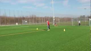 Fussballtraining Freilaufen mit Torschuss  Torschuss  Technik [upl. by Ycnaffit]