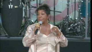 Gladys Knight quotMidnight TrainNitty GrittyGrapevinequot 2010 [upl. by Innes]