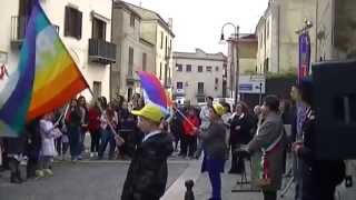 scolaresche  canzone INNO ALLE BANDIERE DELLA PACE  Solopaca festa 4 novembre 2014 [upl. by Ronoh]