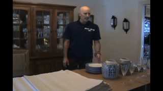 Packing Dishes  How to Pack Fragile Items and Chinaware  MoversMovingNET [upl. by Saberio]