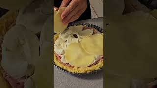 Torta rustica cotto mozzarella e formaggio 30 secondi shorts [upl. by Netsua639]