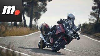 BMW R 1250 RT  Prueba  Test  Review en español [upl. by Huoh]