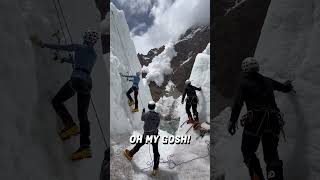 Climbers face sudden avalanche 😳🫣  🎥 BVIRAL  redddlong [upl. by Eillime]