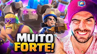 DECK INOVADOR DE GOLEM COM BARBAROS EVOLUIDOS NO CLASH ROYALE [upl. by Amaty]