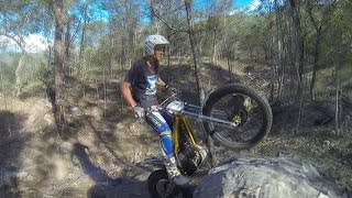 How to hop for extra traction on trials bikes︱Cross Training Trials Techniques [upl. by Bindman]