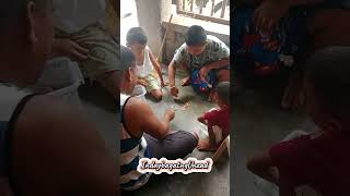 nag ala Bata c papa nila nakilaro ng Pogs 🤣viralvideo funny subscribe [upl. by Clere]