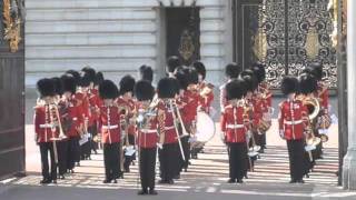 Relève de la Garde Buckingham Palace [upl. by Beaudoin]