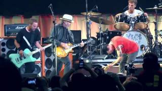 Pearl Jam with Neil Young  Rockin in the free world Toronto 2011 COMPLETE [upl. by Notlaw235]