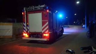 Aankomst brandweer bij woningbrand Eikenlaan Goirle 16 04 2023 [upl. by Debra]