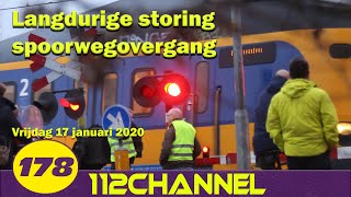 Langdurige storing spoorwegovergang Nijkerk [upl. by Toy]