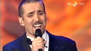 Daniele Silvestri  Salirò SANREMO 2002 [upl. by Seldun951]