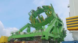 Huisman Motion Compensated Pile Gripper [upl. by Yenwat430]