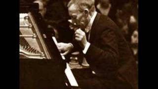 Rachmaninoff plays Chopin Nocturne Op 9 No 2 [upl. by Streetman239]