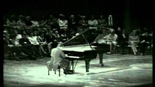 Claudio Arrau Beethoven Piano Sonata No 30 Full [upl. by Blodgett]