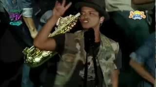 Bruno Mars  Runaway Baby Summer Soul Festival 2012 [upl. by Einiar]