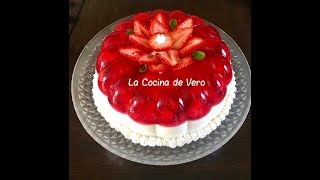 Gelatina de fresas con crema y leche condensada [upl. by Asnarepse]