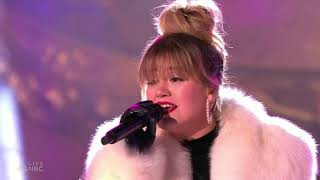 Kelly Clarkson  Underneath The Tree Live from Christmas in Rockefeller Center 2023 [upl. by Callan]