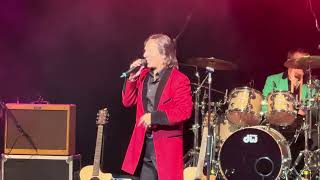 Under the 🌙 moon of love  Showaddywaddy  Ipswich regent  31082024 [upl. by Tammie]