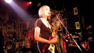 The Muffs  quotNothing～Luckey Guyquot Live in Japan 2011113 [upl. by Stetson]