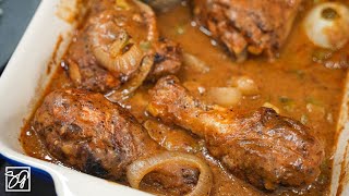 Mouthwatering Soul Food Smothered Chicken [upl. by Seema]