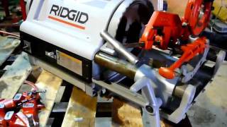 Ridgid 1224 power pipe threader 14quot to 4quot pipe threading [upl. by Ernest]