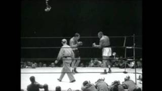 The Famous Knockout Marciano KOs Walcott [upl. by Clark932]