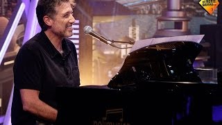 El Hormiguero 30  Emilio Aragón canta en directo en El Hormiguero 30 [upl. by Carmena619]