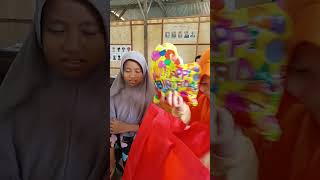 Berbagi itu indah 😍 kelassekolah sekolah kelas5 berbagikebaikan [upl. by Yraek]