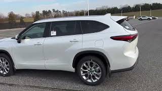 2022 Toyota Highlander Limited [upl. by Gibby264]