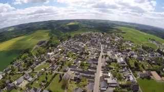 Landschafts Überflug Längste Hängeseilbrücke Deutschlands wird gebaut [upl. by Anelrahs]