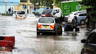 Inondations au Kenya  35 morts et plus de100 000 déplacés [upl. by Clinton]