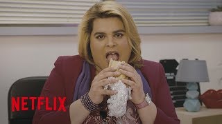 Los cursos de Paquita Salas Meterle aire  Netflix España [upl. by Cita]