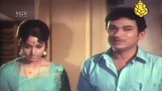 Dr Rajkumar Introduce Bharathi to Father for Marriage  Kannada Best Scenes  Bidugade Movie [upl. by Nanine]