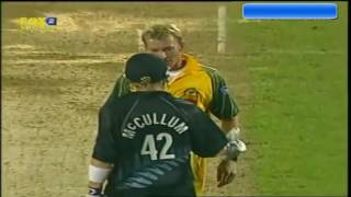 Brett Lee Destroys Brendon McCullum [upl. by Trembly]