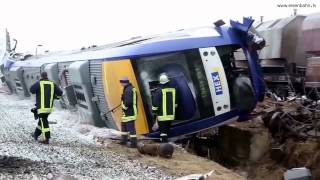 Eisenbahnunfall Hordorf  Lokführer übersah Haltesignal 10 Tote 23 Verletzte [upl. by Enyr204]