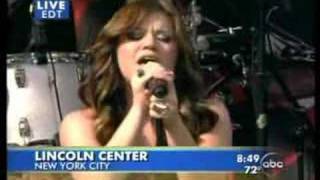 Kelly Clarkson Sober live June 26 2007 [upl. by Means36]