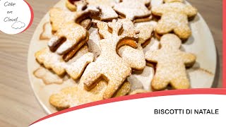 Biscotti di Natale  Ricetta per deliziosi biscotti di pasta frolla ripieni di marmellata [upl. by Arette]