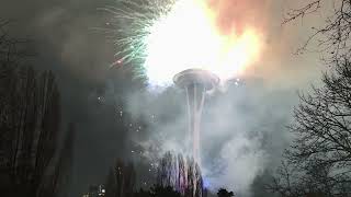 Seattle Space Needle 2023 New Years Fireworks amp Drone Show [upl. by Laurentia]