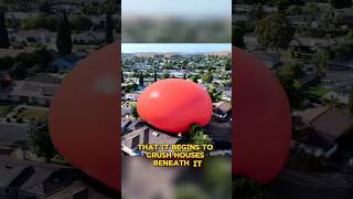 The red balloon floods the entire city movie movieexplaination animationmovieexplained shorts [upl. by Krahling530]