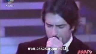 Mahsun Kirmizigül Live Yilbasi gecesi 2005 Sonuna kadar [upl. by Vitkun]